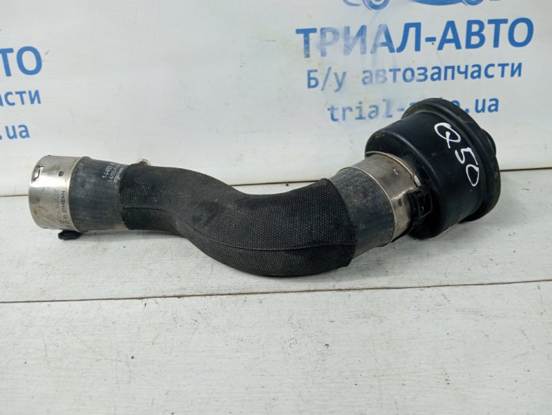 Патрубок турбины Infiniti Q50 V37 2.2 DIESEL OM651 2013 (б/у) Київ - зображення 1