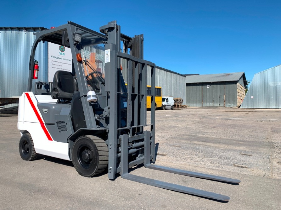 Вилочный автопогрузчик TCM (Nissan), с полукабиной, печью и позиционером вил. Модель: FGE18T5. Ужгород - изображение 5