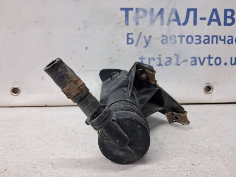 Омыватель фары правый Toyota Avensis T25 1.8 БЕНЗИН 1ZZFE 2002 (б/у) Киев - изображение 4