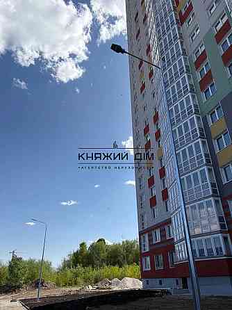 Продаж 2-х кімнатної в ЖК Патріотика .будинок Синевір .м.Осокорки або м.Позняки Киев