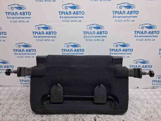 Сидения третий ряд Mitsubishi Pajero Wagon 3 3.2 ДИЗЕЛЬ 4M41 1999 (б/у) Киев