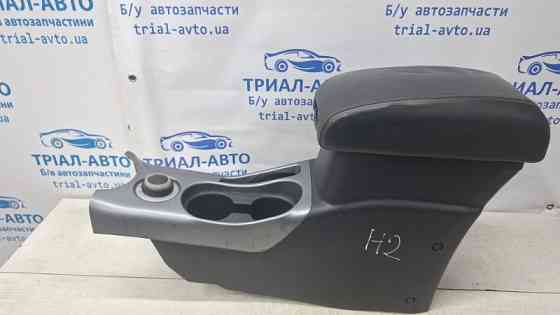 Подлокотник Mitsubishi Outlander 2007-2012 8011A085YA (Арт. 74275) Київ