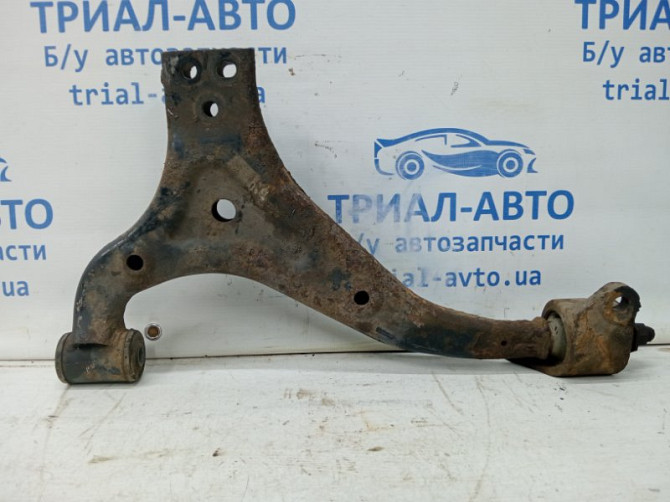 Рычаг левый SsangYong Korando C200 2.0 DIESEL D20DT 2010 перед. (б/у) Киев - изображение 1