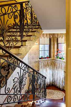 продажа 7-к дом Борислав, Сходница, 700000 $ 