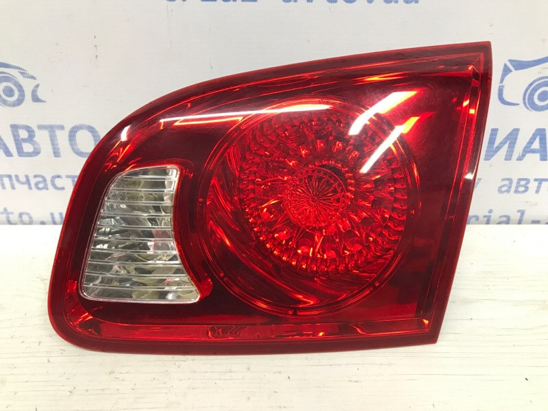 Ліхтар задній внутрішній правий Hyundai Santa Fe CM 2.7 БЕНЗІН G6EA 2005 (б/у) Київ - зображення 1