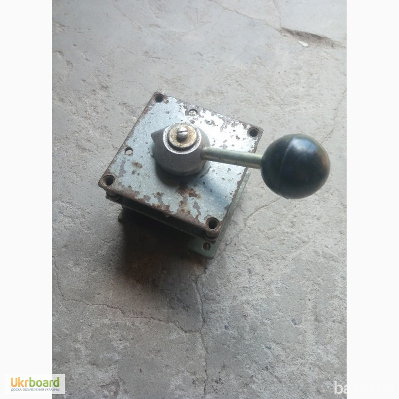 Переключатели елпром. искра, 5-840А-101, 440в.-380в. 16а. 380в.-6 Харків - зображення 1