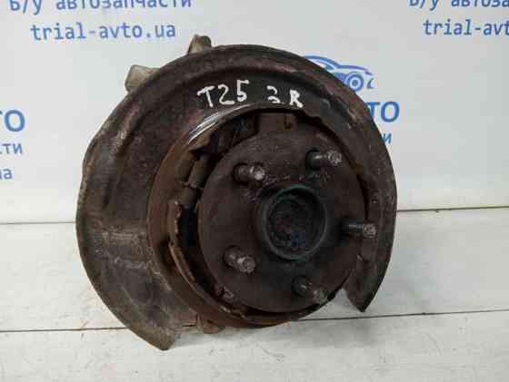 Цапфа задняя правая со ступицей Toyota Avensis T25 1.8 БЕНЗИН 1ZZFE 2002 (б/у) Київ