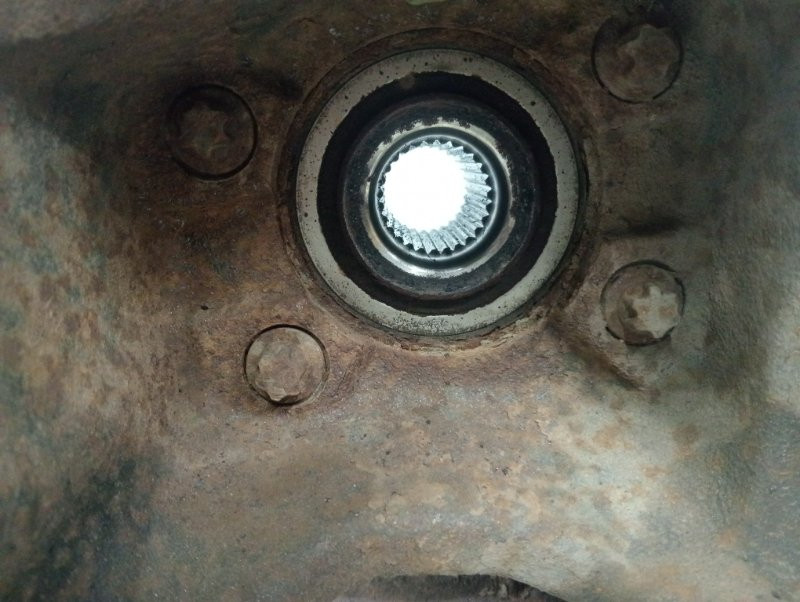 Цапфа задняя правая со ступицей Ford Kuga CBS 2.0 DIESEL 2011 (б/у) Киев - изображение 4