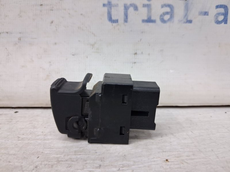 Кнопка стеклоподъемника Hyundai Tucson JM 2.0 DIESEL D4EA 2004 (б/у) Киев - изображение 2