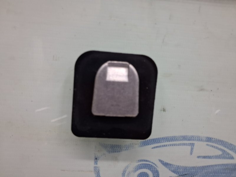 Стекло лобовое Mitsubishi Outlander 2003-2006 MN126568 (Арт. 66529) Київ - зображення 6