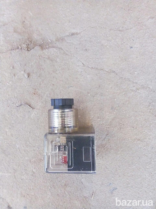 Клапана пластмассовые, без название, -6шт. по 60грн Харків - зображення 3