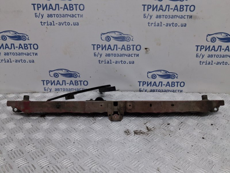 Панель передняя верхняя планка Toyota RAV 4 A30 2.0 БЕНЗИН 1AZFE 2005 (б/у) Киев - изображение 1