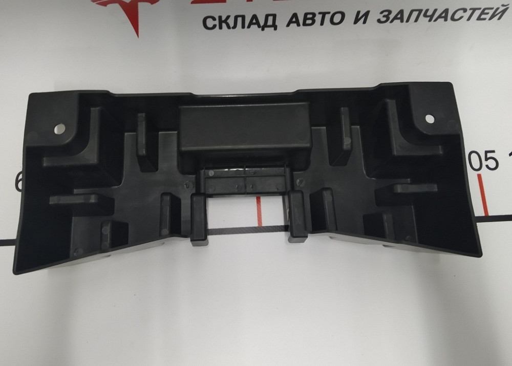 1Кронштейн панель пола 2-го ряда сидений центральная (7 мест) Tesla model X 1132784-00-A Київ - зображення 2