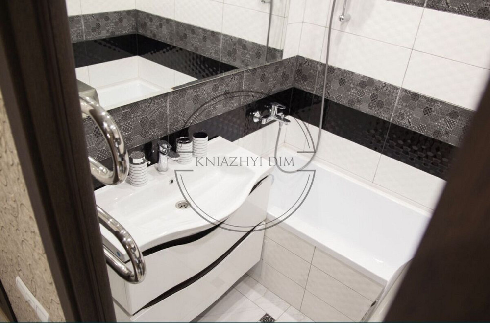 Пропонується на продаж 3 кімнатна квартира в Деснянському р-н, Троєщина КОД: 21146217 Київ - зображення 2