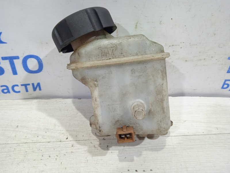 Бачок главного тормозного цилиндра Hyundai Sonata NF 2.4 БЕНЗИН 2004 (б/у) Київ - зображення 1