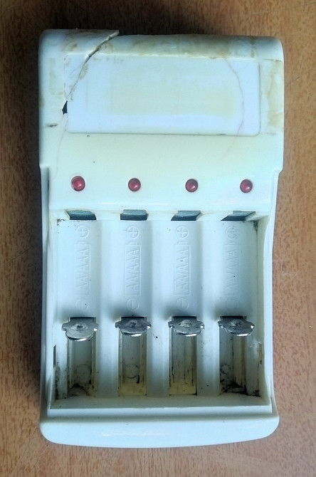 Універсальний зарядний пристрій "Енергія" ЕН-100(на деталі) Львів - зображення 1