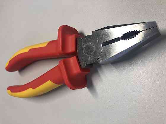 Пассатижи электрика 7" 1000V VDE TOPTUL DGCA2207 Харків