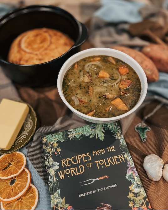 Кулинарная книга Средиземья: рецепты из мира Толкина Київ - зображення 2