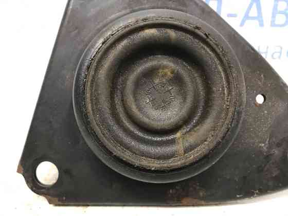 Подушка ДВС правая Kia Ceed 2006-2012 218101H300 (Арт. 44671) Киев