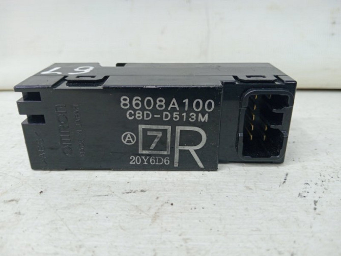 Кнопка стеклоподъемника Mitsubishi Lancer 9 1.6 БЕНЗИН 4G18 2003 (б/у) Київ - зображення 4
