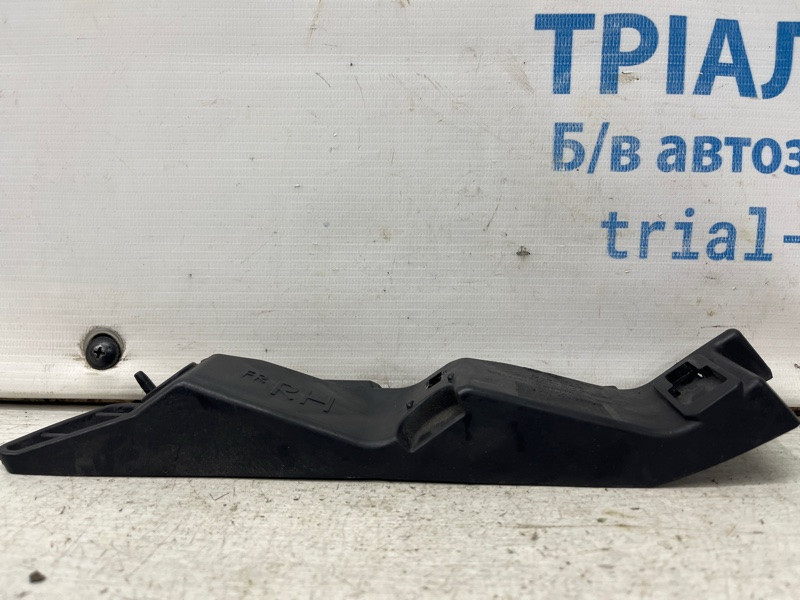 Кронштейн бампера передний правый Kia Sportage QL 1.7 DIESEL D4FD 2015 (б/у) Киев - изображение 2