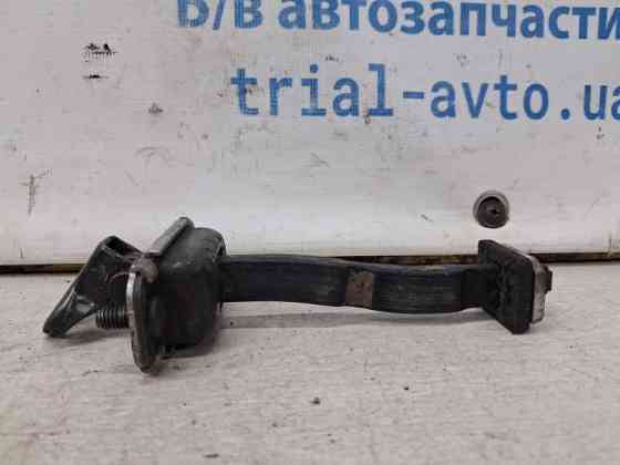 Ограничитель двери задний правый Hyundai Santa fe 2012-2019 794902W000 (Арт. 69900) Киев