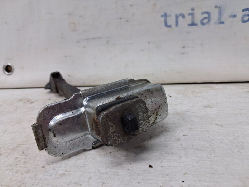 Ограничитель двери передний левый Kia Sportage SL 1.7 DIESEL D4FD 2010 (б/у) Київ - зображення 3