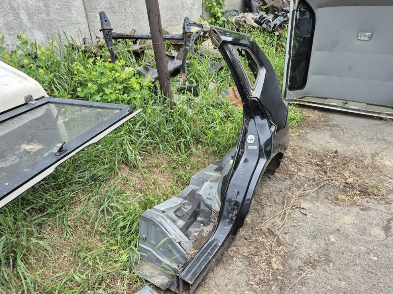 Четверть автомобиля задняя левая Nissan X-Trail T32 1.6 DIESEL R9M 2014 (б/у) Київ - зображення 4