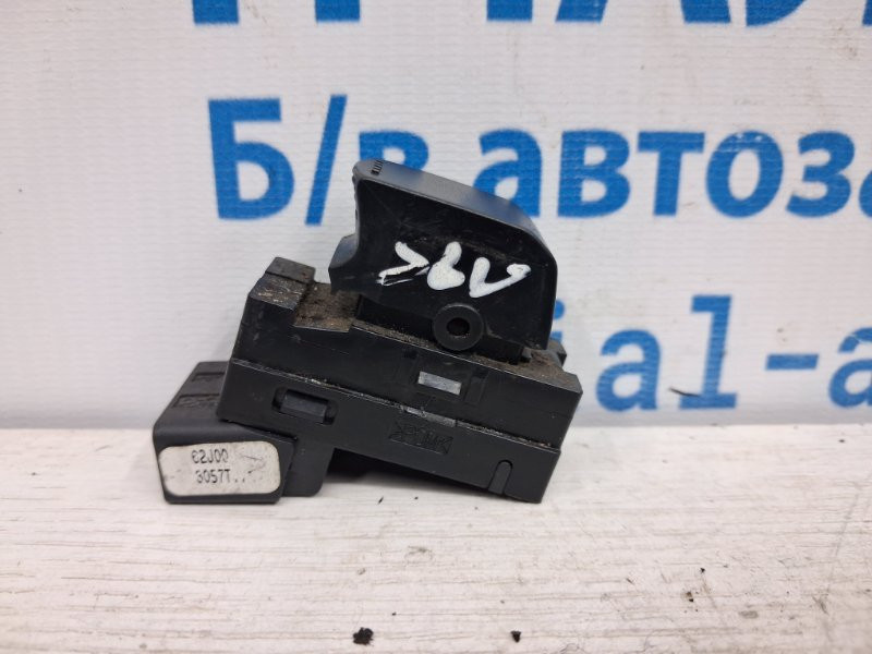 Кнопка стеклоподъемника Suzuki Grand Vitara 2005-2016 3799562J00 (Арт. 70798) Київ - зображення 1