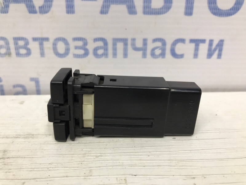 Кнопка підігрівання Toyota Rav 4 A30 2.0 БЕНЗИН 1AZFE 2006 (б/у) Киев - изображение 2