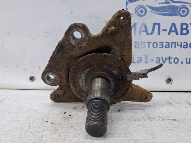 Цапфа задняя правая Renault Megane 3 1.5 DIESEL K9K 2008 (б/у) Київ - зображення 3