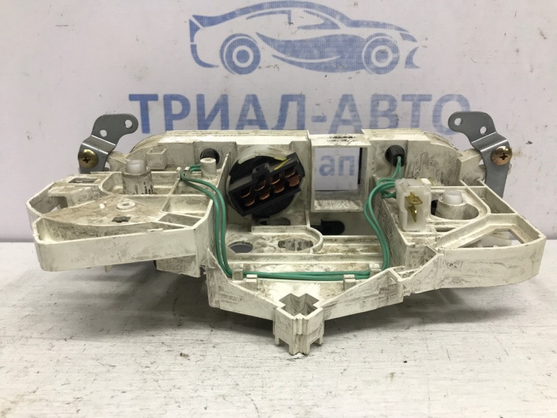 Блок управления кондиционером Mitsubishi Pajero Sport K9 2.5 DIESEL 4D56 1996 (б/у) Киев - изображение 4