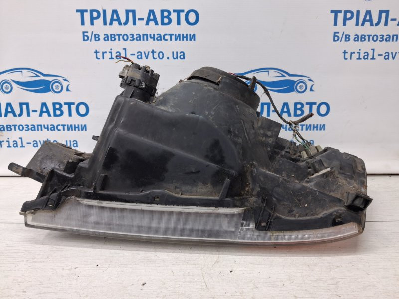 Фара правая галоген Mitsubishi Pajero Wagon 3 3.2 ДИЗЕЛЬ 4M41 1999 (б/у) Київ - зображення 8