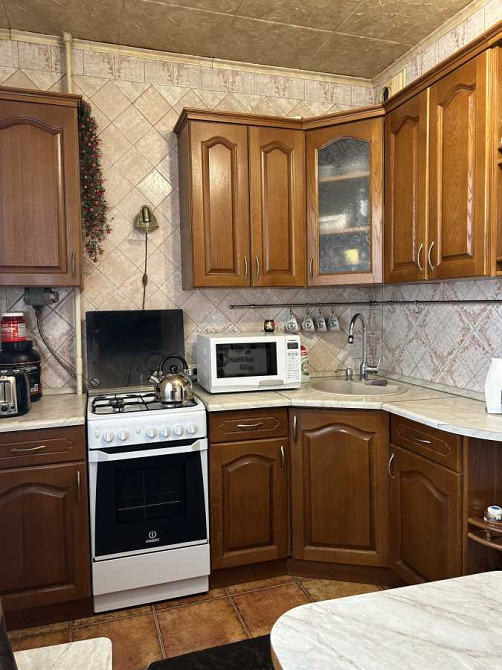 продажа 3-к квартира Броварский, Бровары, 65000 $ Бровари - зображення 1