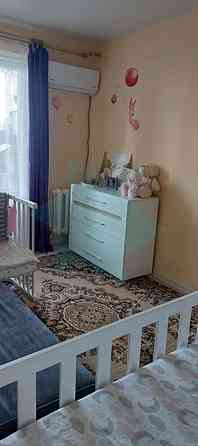 Продам. 2-кімн. кв. 8/9, 12-й квартал, вул. Гладкова (Квартальна). Дніпро