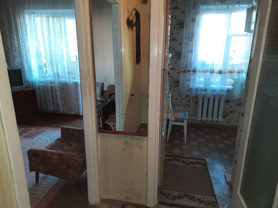 1 кім на вул.Зерових №14А поруч Соломянська пл. Метро Вокзальна та Олімпійська Київ - зображення 3