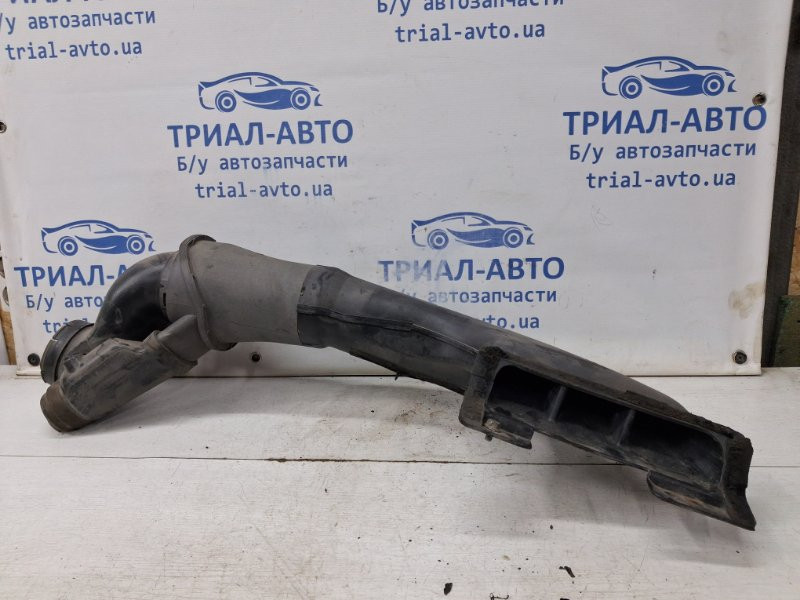 Воздухозаборник Mitsubishi Pajero Wagon 3 3.2 ДИЗЕЛЬ 4M41 1999 (б/у) Київ - зображення 2