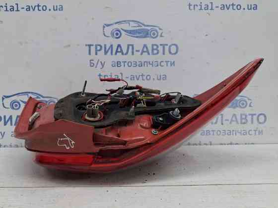 Фонарь задний внешний правый Toyota Auris E150 1.6 БЕНЗИН 1ZRFAE 2006 (б/у) Київ