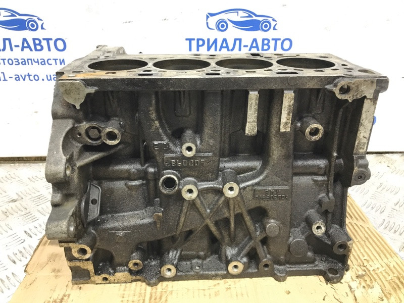 Блок ДВС Toyota Avensis T27 2.0 DIESEL 2009 (б/у) Киев - изображение 1