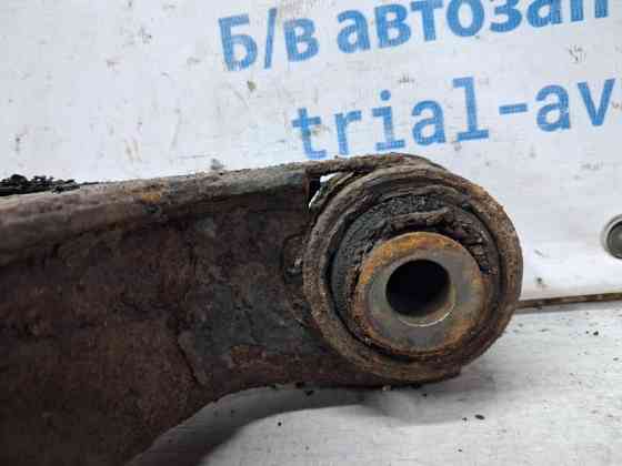 Рычаг передний нижний левый Mitsubishi L200 KB 2.5 DIESEL 4D56 2006 (б/у) Київ