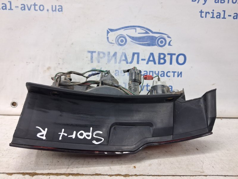 Фонарь задний внешний правый Mitsubishi Pajero Sport K9 3.0 БЕНЗИН 6G72 1996 (б/у) Киев - изображение 6