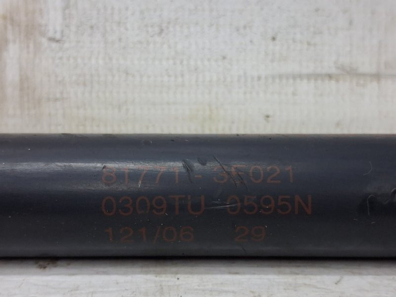 Амортизатор крышки багажника Kia Sorento BL 2.5 DIESEL D4CB 2002 (б/у) Киев - изображение 4