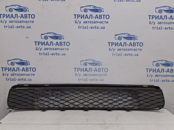 Решетка бампера центральная Toyota Auris E150 1.6 БЕНЗИН 1ZRFAE 2006 (б/у) Київ - зображення 4