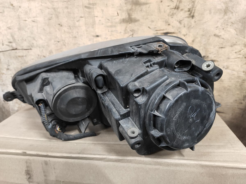 Фара правая VW Golf V 2003-2008 (1K6941006) Ковель - зображення 2