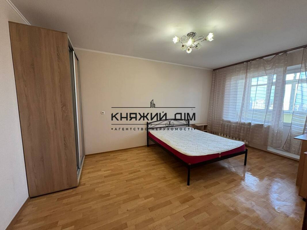 Продаж 3кімнатної квартири Позняки. Код об'єкту:21147031 Киев - изображение 1