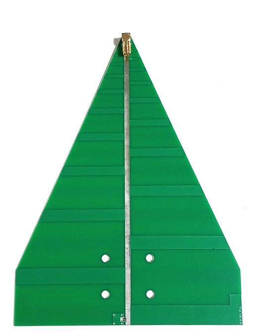 Антенна направленная 50kHz-6300MHz 7dBi, до 40W, SMA-female, 200х150х1 мм (10973) Днепр - изображение 2