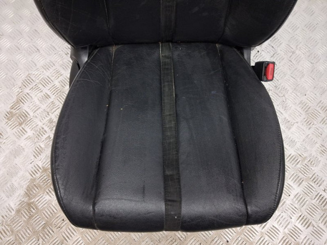 Сиденье переднее правое Mazda CX 7 ER 2.3 БЕНЗИН 	L3VDT 2007 (б/у) Київ - зображення 3