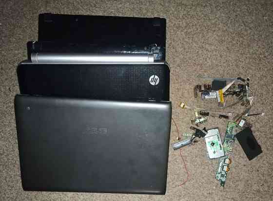 Три нетбука не комплектные Киев