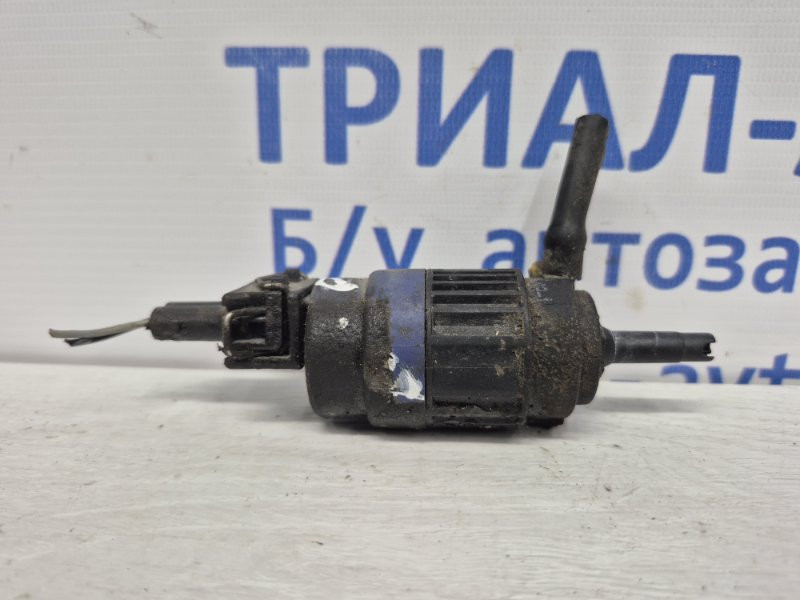 Насос омывателя стекла Nissan Pathfinder R51 2.5 DIESEL YD25DDTI 2004 (б/у) Киев - изображение 1