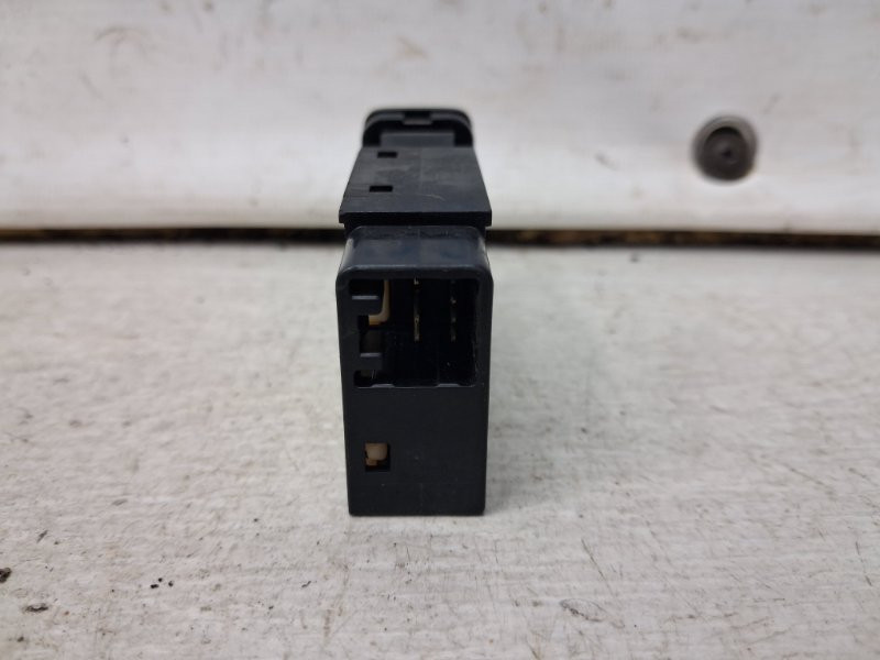 Кнопка противотуманок Toyota Camry XV30 3.0 БЕНЗИН 1MZFE 2001 (б/у) Київ - зображення 3